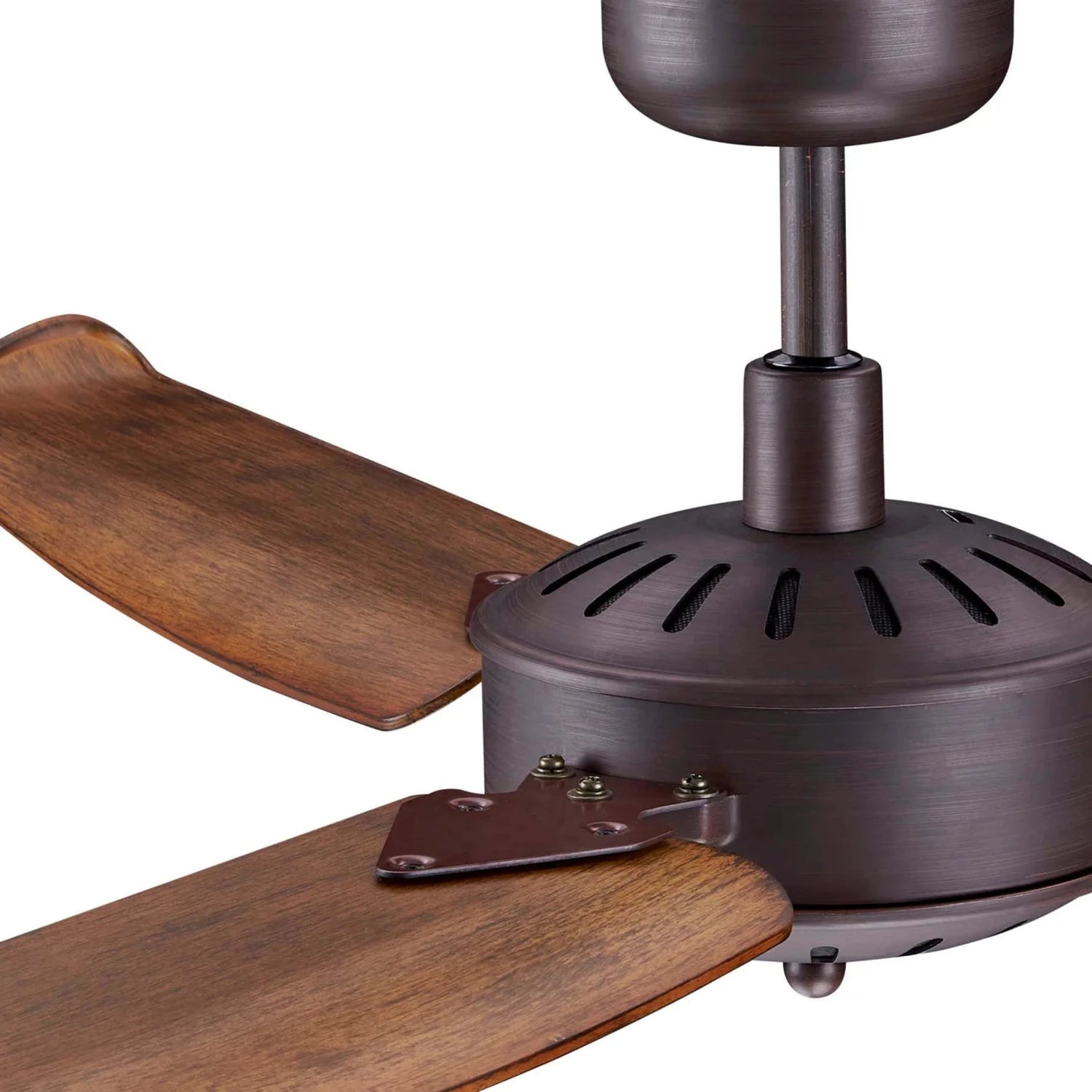 Lucci Air Carolina ceiling fan with classic design and remote control for modern homes | Kipas angin plafon Lucci Air Carolina bergaya klasik dengan remote control untuk hunian modern