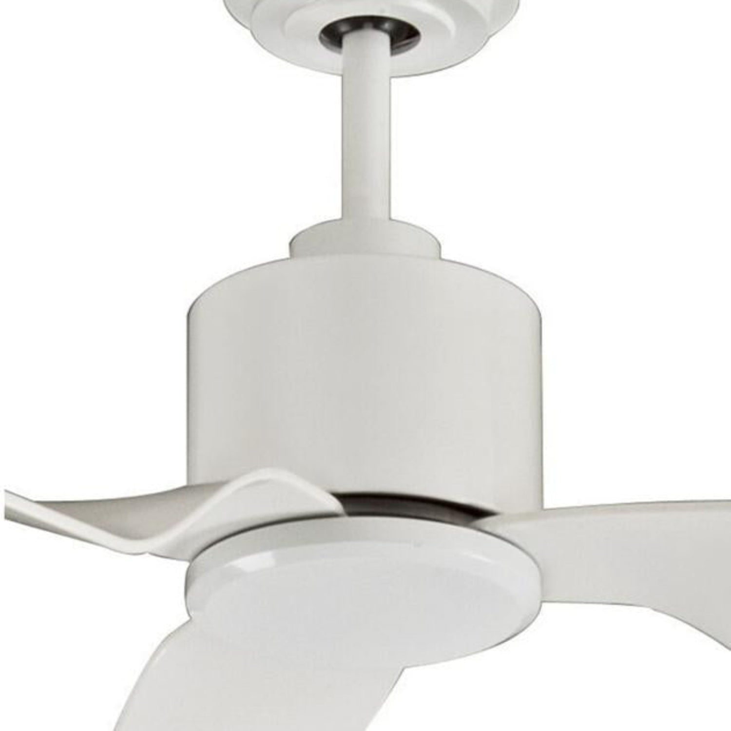 Airfusion Climate II ceiling fan with contemporary design, aerodynamic blades, and efficient airflow performance for homes, apartments, offices, and hospitality spaces in Indonesia | Kipas angin plafon Airfusion Climate II dengan desain kontemporer, blade aerodinamis, dan performa airflow efisien untuk rumah, apartemen, kantor, dan area hospitality di Indonesia