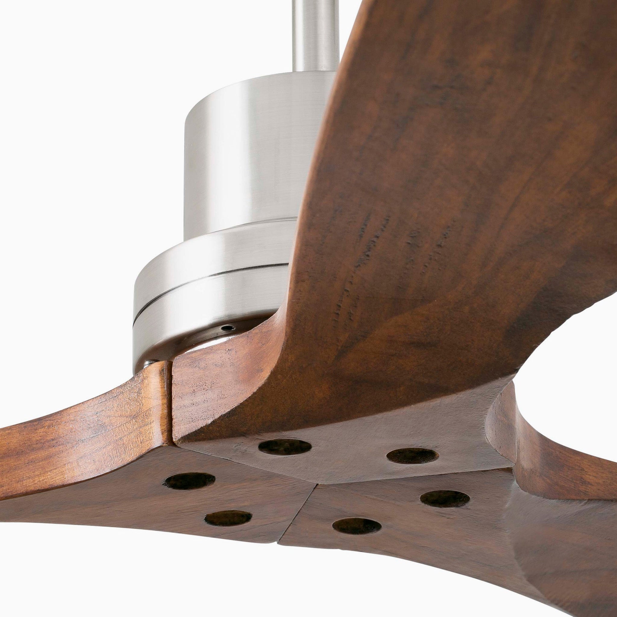 Faro Lantau ceiling fan with elegant wooden blades and contemporary natural styling for villas, coastal homes, resorts, and designer interiors in Indonesia | Kipas angin plafon Faro Lantau dengan blade kayu elegan dan desain natural modern untuk villa, rumah coastal, resort, dan interior designer di Indonesia