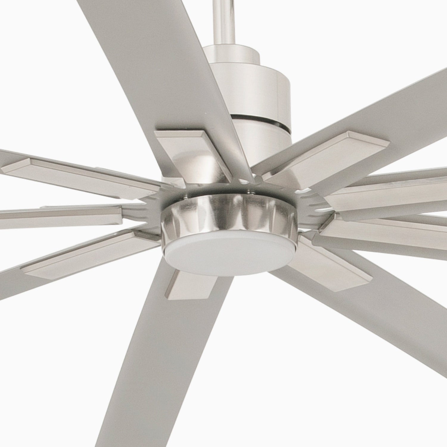 Faro Manhattan ceiling fan with contemporary urban styling and aerodynamic blades for homes, apartments, lofts, offices, and hospitality spaces in Indonesia | Kipas angin plafon Faro Manhattan dengan desain urban kontemporer dan blade aerodinamis untuk rumah, apartemen, loft, kantor, dan area hospitality di Indonesia