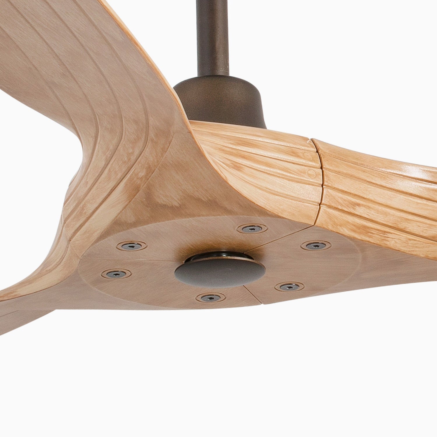 Faro Morea ceiling fan with tropical modern styling and elegant aerodynamic blades for villas, resorts, patios, and hospitality spaces in Indonesia | Kipas angin plafon Faro Morea dengan desain tropis modern dan blade aerodinamis elegan untuk villa, resort, patio, dan area hospitality di Indonesia