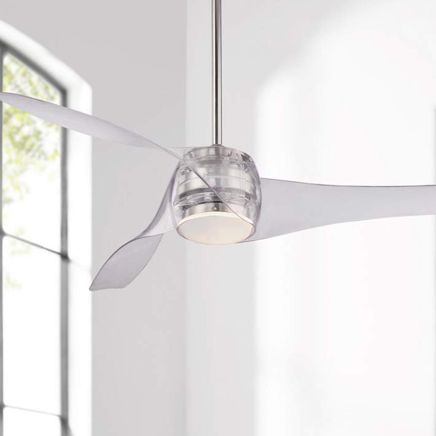 Minka Aire Artemis modern ceiling fan with sculpted aerodynamic blades for luxury homes and designer interiors in Indonesia | Kipas plafon modern Minka Aire Artemis dengan desain baling-baling aerodinamis untuk rumah mewah dan interior designer di Indonesia