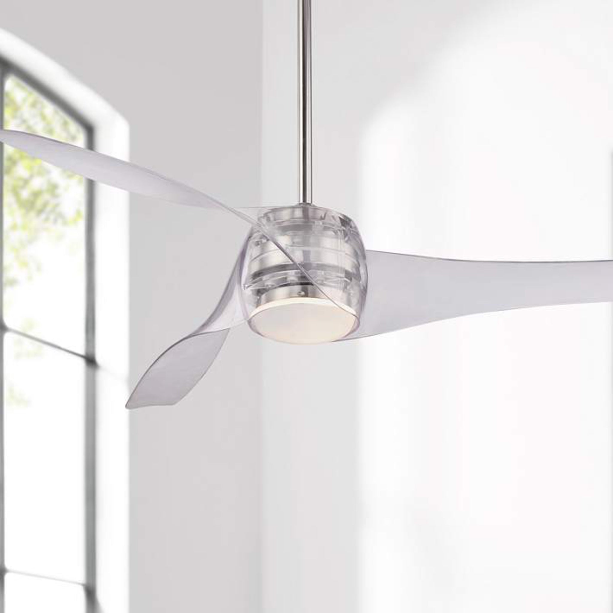 Minka Aire Artemis modern ceiling fan with sculpted aerodynamic blades for luxury homes and designer interiors in Indonesia | Kipas plafon modern Minka Aire Artemis dengan desain baling-baling aerodinamis untuk rumah mewah dan interior designer di Indonesia