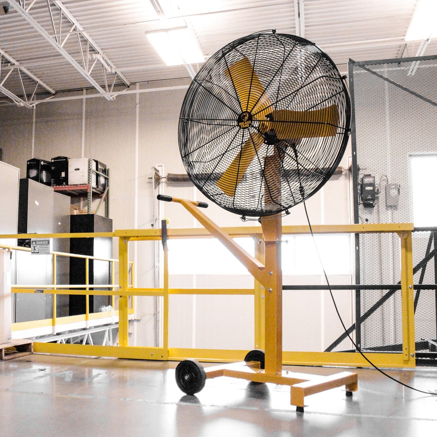 Big Ass Fans AirEye Directional Fan / Kipas Angin Directional Big Ass Fans AirEye