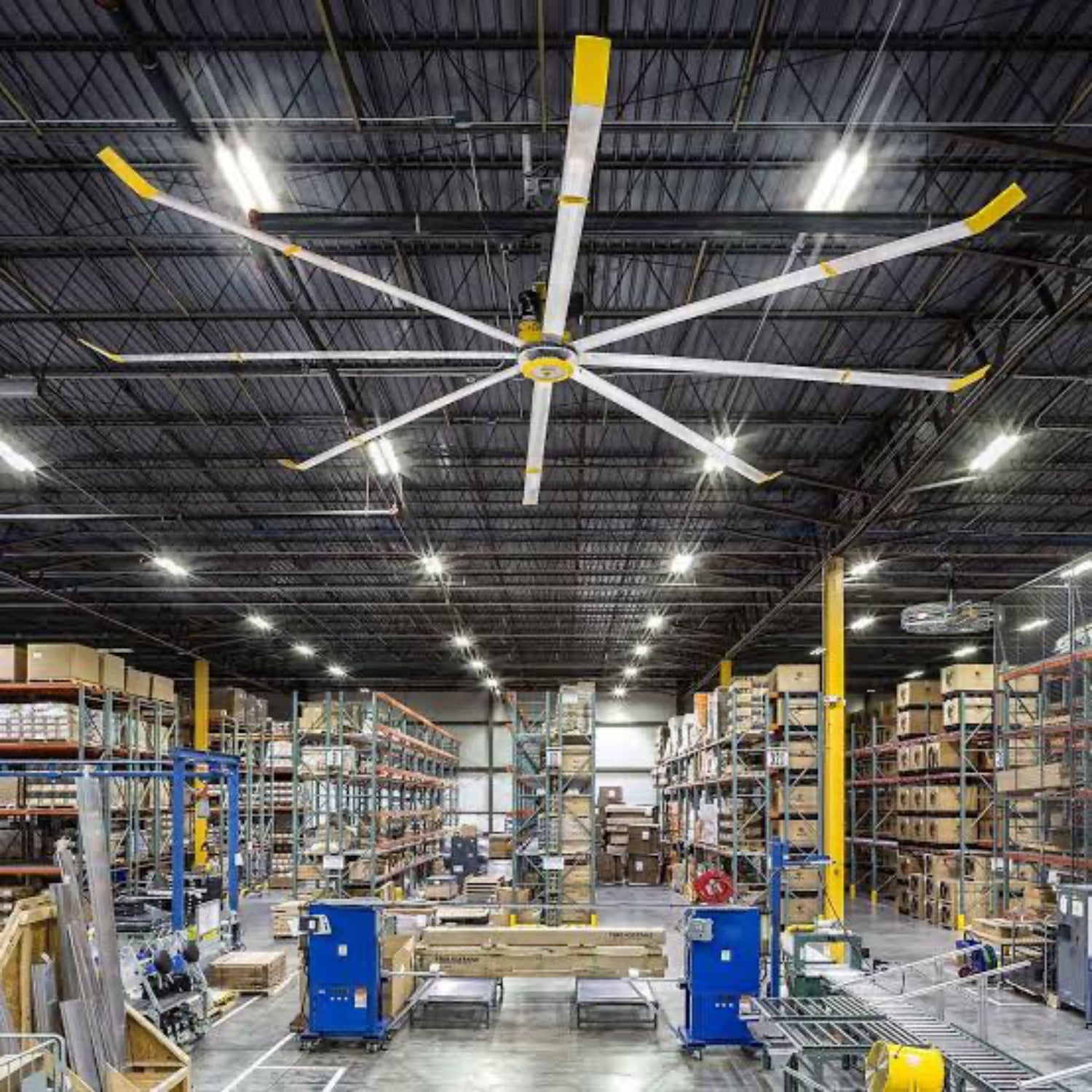 Big Ass Fans Powerfoil X4 HVLS ceiling fan for warehouses, factories, logistics centres, and large commercial buildings in Indonesia | Kipas angin plafon HVLS Big Ass Fans Powerfoil X4 untuk gudang, pabrik, pusat logistik, dan gedung komersial besar di Indonesia