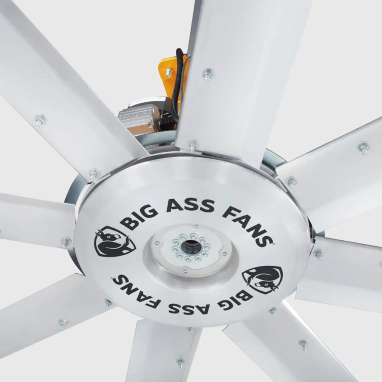 Big Ass Fans Powerfoil X4 HVLS ceiling fan for warehouses, factories, logistics centres, and large commercial buildings in Indonesia | Kipas angin plafon HVLS Big Ass Fans Powerfoil X4 untuk gudang, pabrik, pusat logistik, dan gedung komersial besar di Indonesia