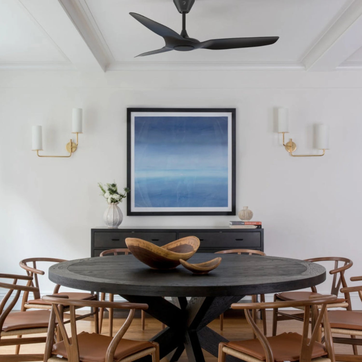 Big Ass Fans Haiku L Series Indoor smart ceiling fan with aerodynamic airfoil blades and minimalist modern design for homes, villas, apartments, and designer interiors in Indonesia | Kipas angin plafon Big Ass Fans Haiku L Series Indoor dengan blade airfoil aerodinamis dan desain modern minimalis untuk rumah, villa, apartemen, dan interior designer di Indonesia