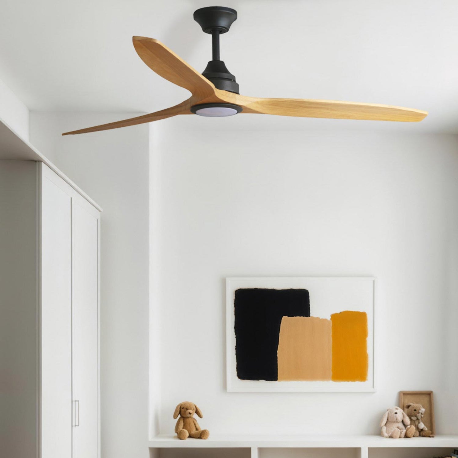 Faro Alo ceiling fan with minimalist contemporary design and aerodynamic blades for homes, apartments, offices, and hospitality spaces in Indonesia | Kipas angin plafon Faro Alo dengan desain kontemporer minimalis dan blade aerodinamis untuk rumah, apartemen, kantor, dan area hospitality di Indonesia