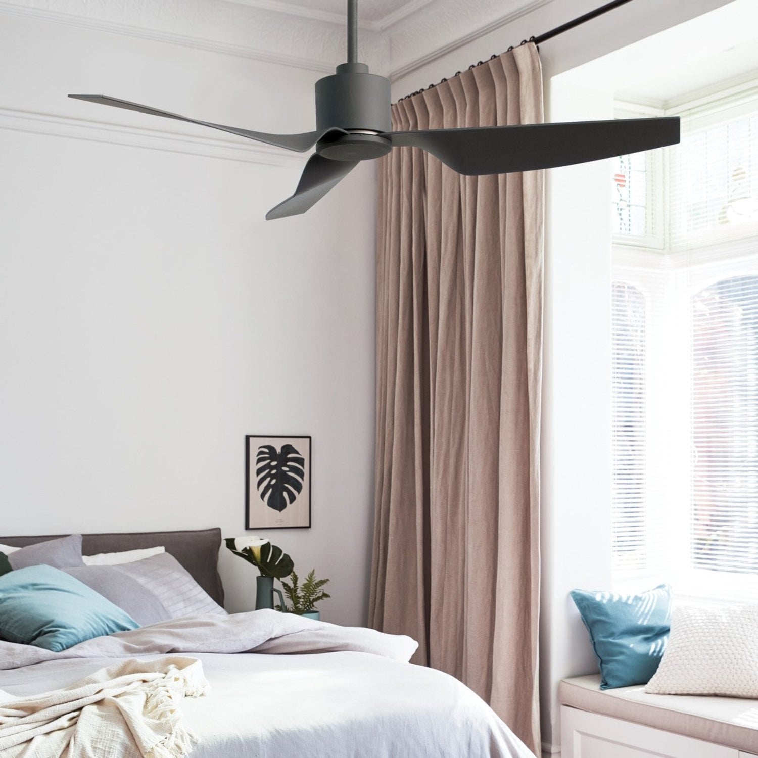 Airfusion Climate II ceiling fan with contemporary design, aerodynamic blades, and efficient airflow performance for homes, apartments, offices, and hospitality spaces in Indonesia | Kipas angin plafon Airfusion Climate II dengan desain kontemporer, blade aerodinamis, dan performa airflow efisien untuk rumah, apartemen, kantor, dan area hospitality di Indonesia