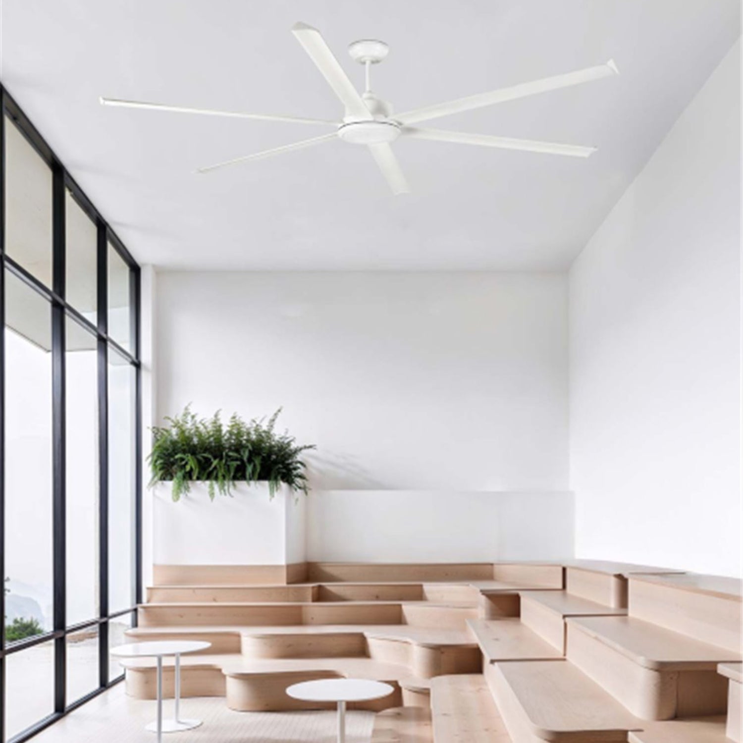 Faro Rotterdam ceiling fan with industrial motor styling and aerodynamic blades for loft apartments, cafes, offices, and modern interiors in Indonesia | Kipas angin plafon Faro Rotterdam dengan desain motor industrial dan blade aerodinamis untuk apartemen loft, cafe, kantor, dan interior modern di Indonesia